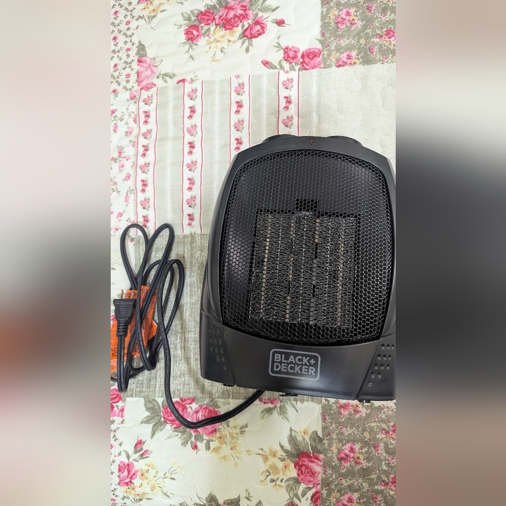 Black & Decker Personal Black Portable Heater